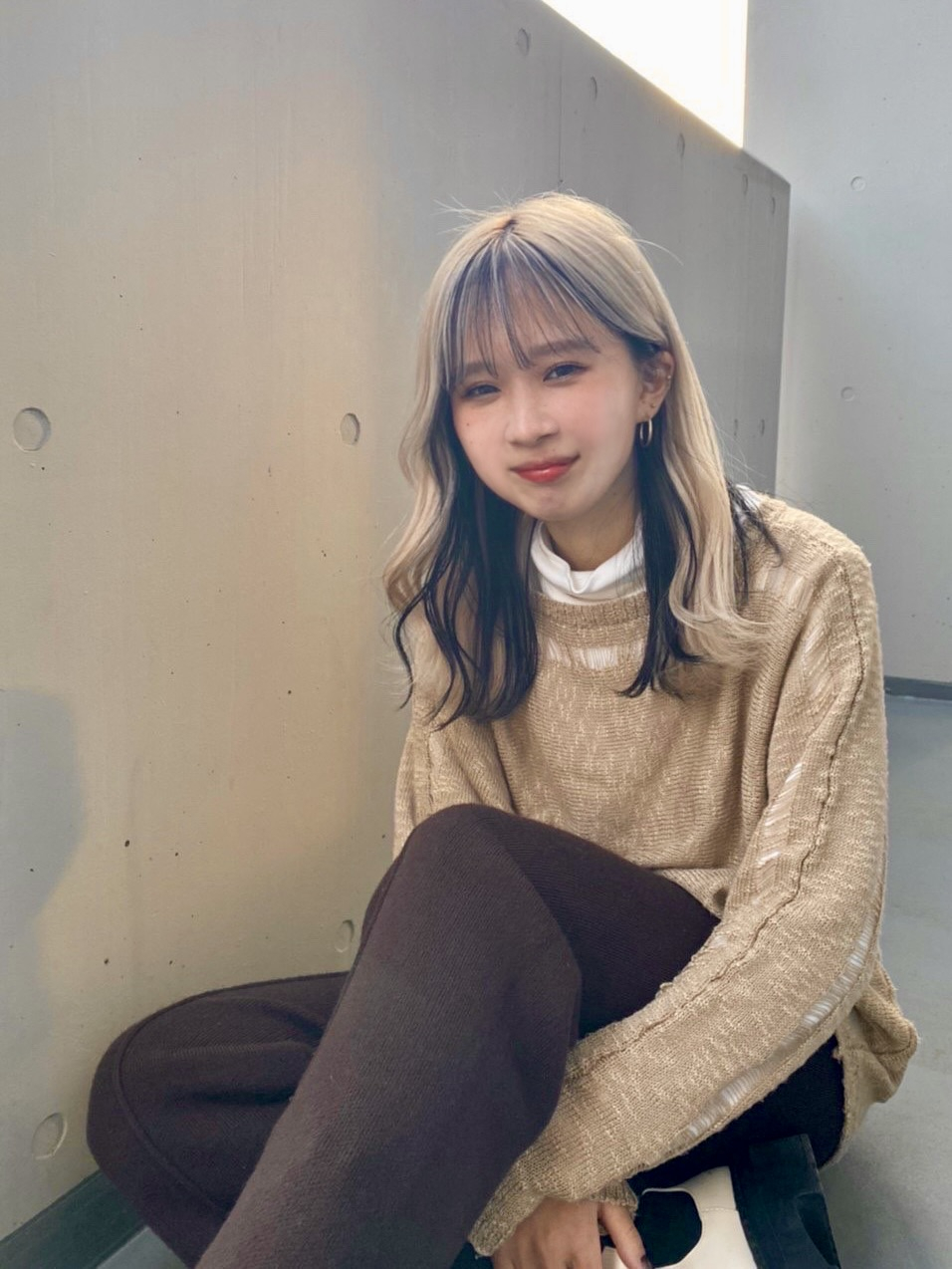 ヘアスタイル「ふんわりアレンジ」を担当したスタッフ「Suzuna」の画像